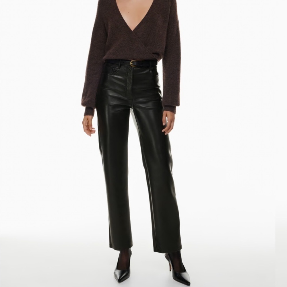 Wilfred Aritzia The Melina High Waisted Vegan Leather Black Pants Sz 2